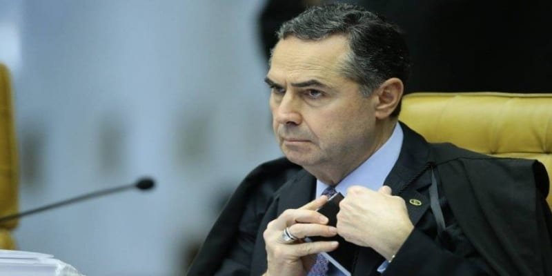Barroso nega ação que pedia indenização à famílias de policiais mortos   Conexão Política