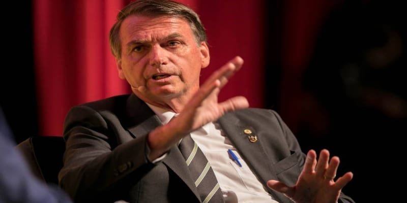 Bolsonaro contra ataca: “Um dia isso vai acabar”   Conexão Política