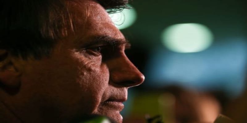 Conheça as principais 'fake news' sobre Bolsonaro em 2017   Conexão Política