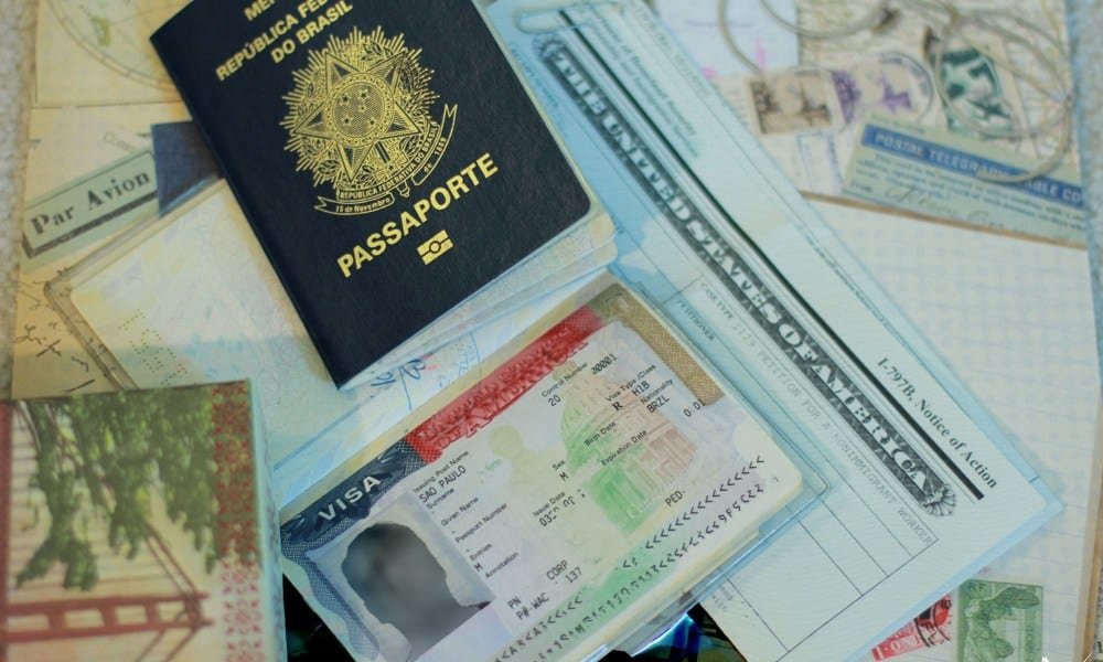 Informações de redes sociais para emissão de visto serão exigidas pelos Estados Unidos   Conexão Política