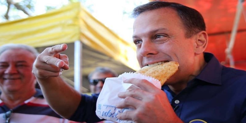 O "liberal" João Dória tirando dinheiro do seu bolso. Entenda o porquê   Conexão Política