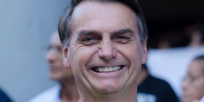 Para eleitor, Jair Bolsonaro é o único candidato de direita no Brasil   Conexão Política