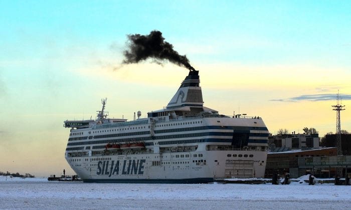 Pesquisa britânica revela que um navio de cruzeiro emite tanta poluição por dia quanto um milhão de carros
