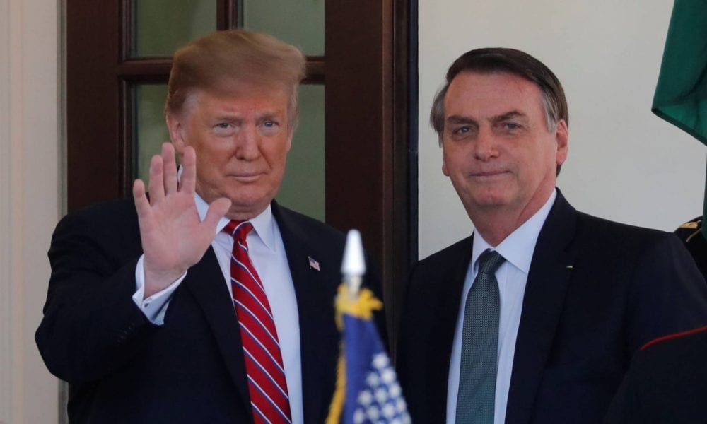 Trump poderá nomear filho como embaixador no Brasil