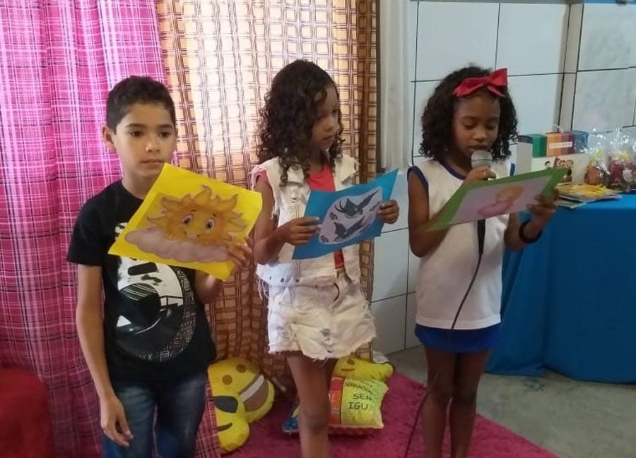 Estudantes participam de sarau literário em Cachoeiro