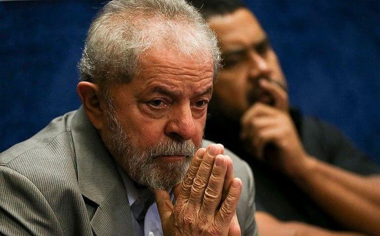 Sérgio Moro usa Twitter para responder ao ex-presidente Lula