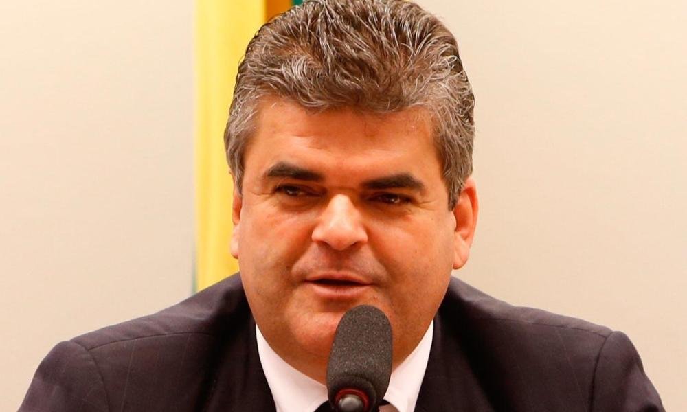 Após recurso negado, prefeitura de Duque de Caxias (RJ) vai ao STF para poder reabrir o comércio