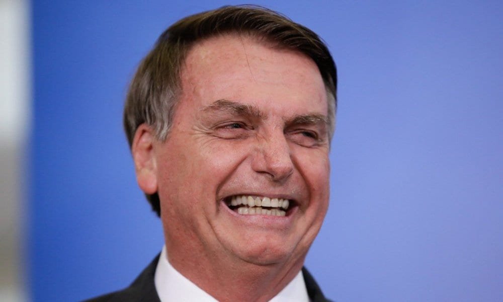 “Que pena!”, diz Bolsonaro sobre Folha e Globo deixar a cobertura no Alvorada