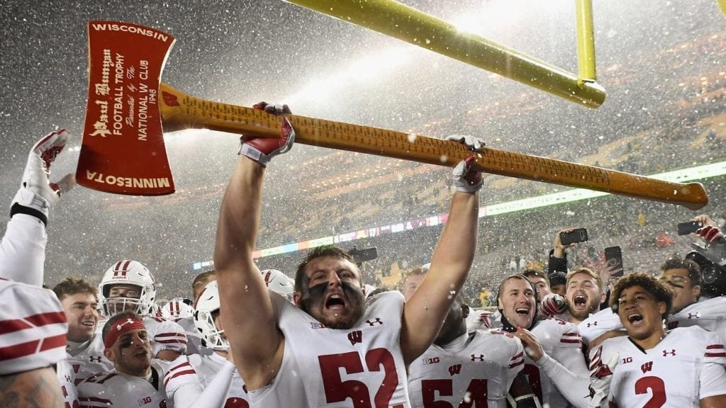 Cancelamento de Minnesota x Wisconsin termina seqüência histórica de futebol americano universitário