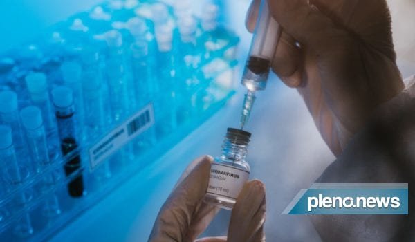 AstraZeneca: Instituto questiona estudo sobre a eficácia da vacina