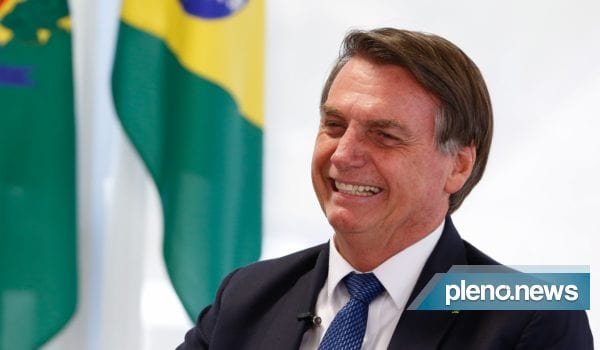 Bolsonaro avisa que sofrimento do povo “está chegando ao fim”