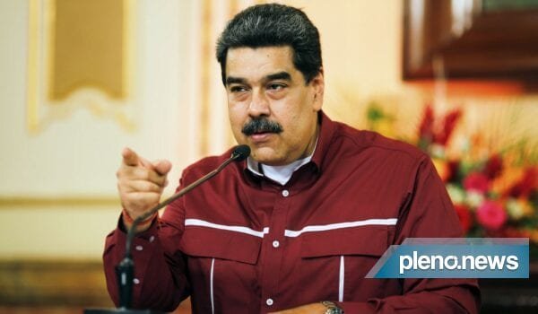 Conta de Maduro é bloqueada no Facebook após vídeo sobre Covid