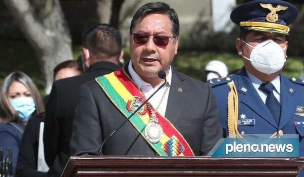 Luis Arce anuncia vacinação na fronteira da Bolívia com o Brasil