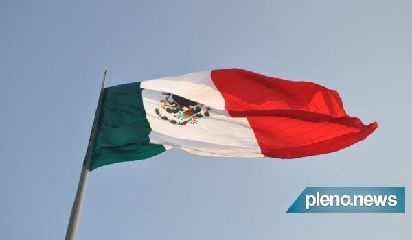 México pode ter superado 300 mil mortes por Covid, admite governo