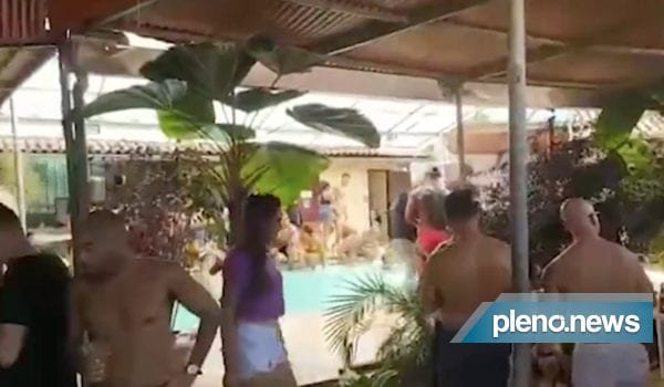 Prefeitura do Rio fecha festa na piscina com 300 pessoas