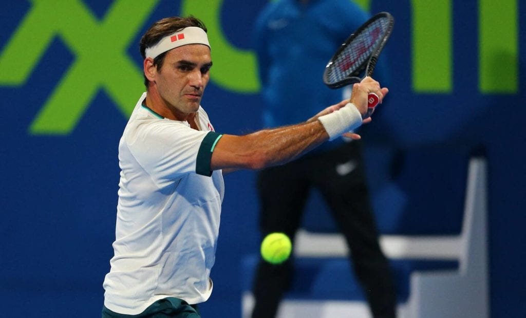 Roger Federer, após duas cirurgias no joelho, está de olho em Wimbledon