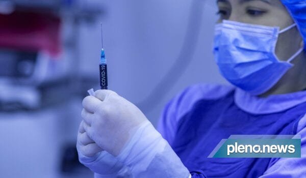 Vacina anunciada por Pontes deve ficar disponível em 2022