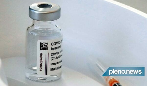 Vacinas: Laboratórios apontam dificuldade para cumprir prazos