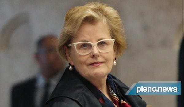 Weber suspende ação no STJ contra procuradores da Lava Jato