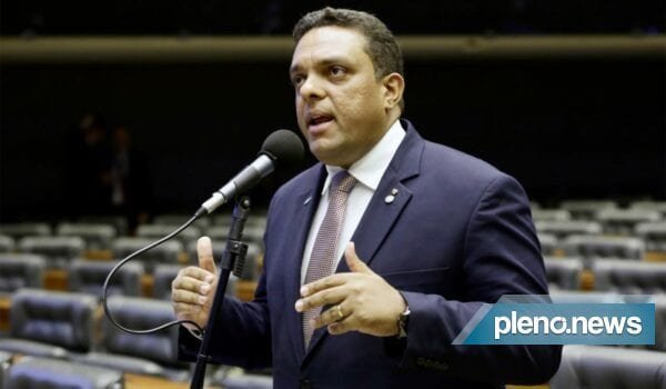 2022: Otoni de Paula confirma que será candidato ao Senado