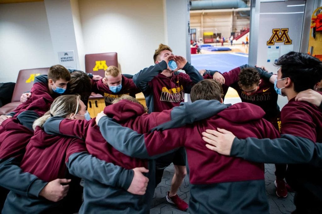 A ginástica universitária masculina pode ser salva?  Minnesota está tentando, mesmo em sua saída.