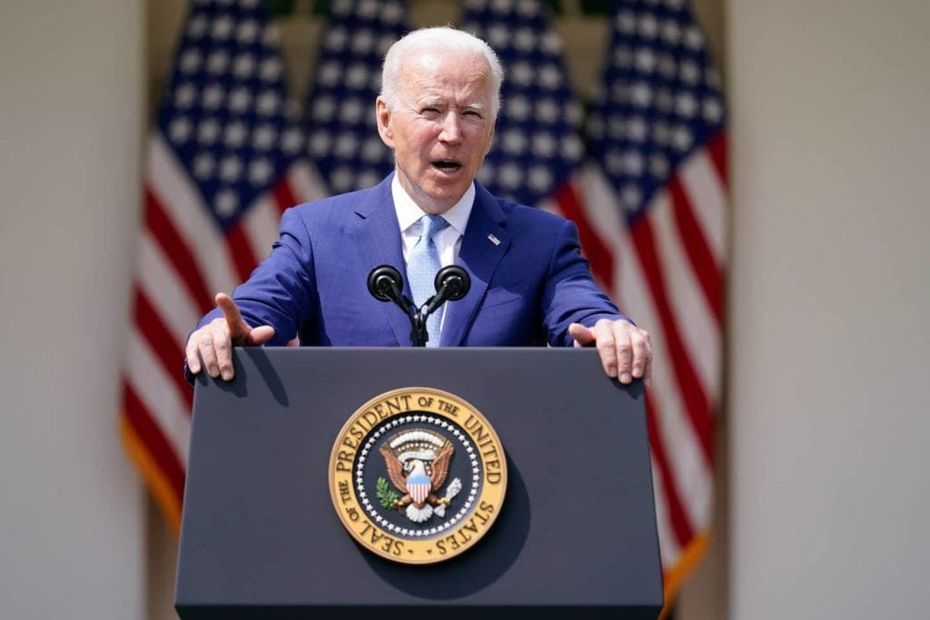 Biden lança comissão para estudar possível ampliação do Supremo Tribunal Federal