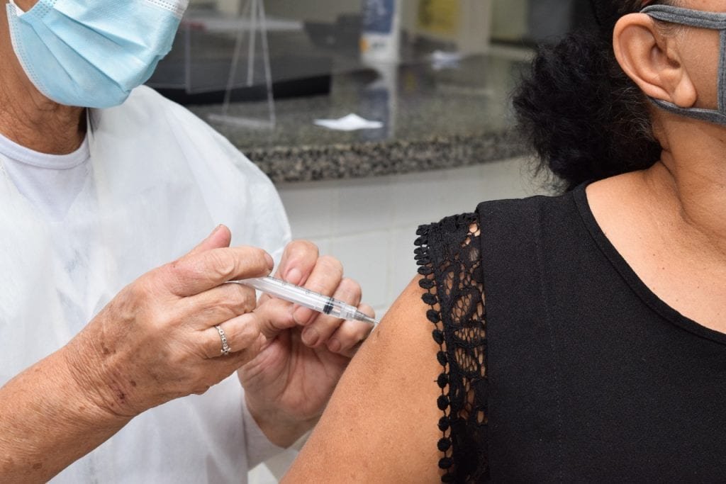 Covid-19: Cachoeiro tem agendamento on-line de vacina para público de 60 a 64 anos