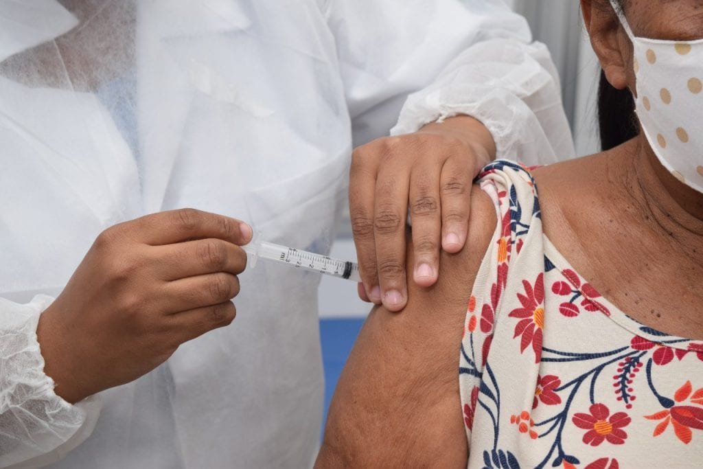 Covid-19: novo agendamento para vacina em público de 60 a 64 anos