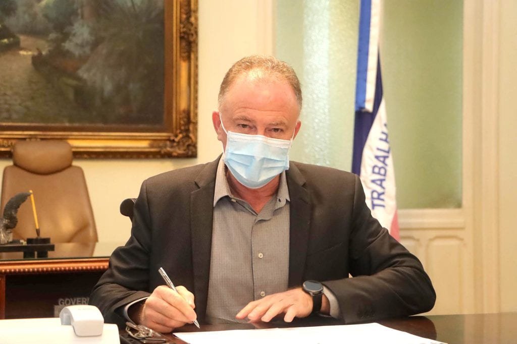 Governador sanciona leis visando enfrentamento à pandemia do novo Coronavírus