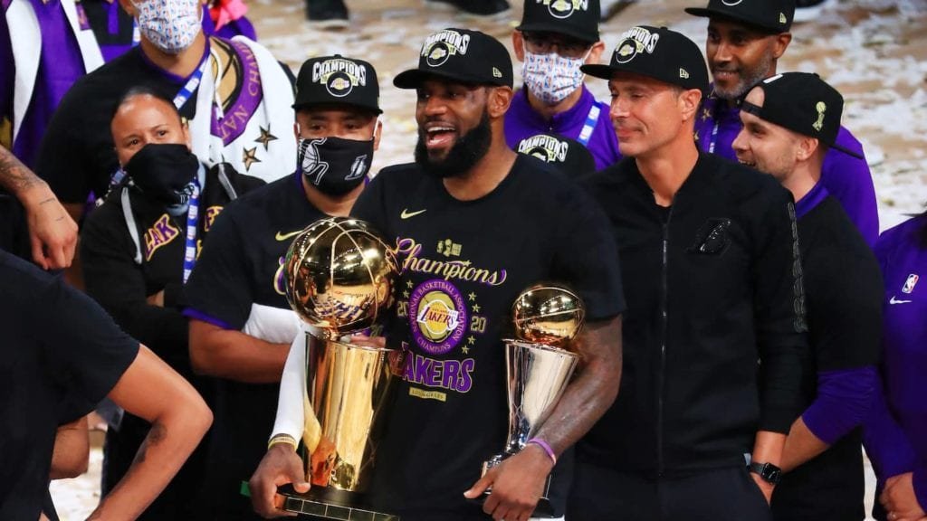Lakers adiou visita à Casa Branca por causa de preocupações obscuras, estendendo a ausência da NBA para cinco anos