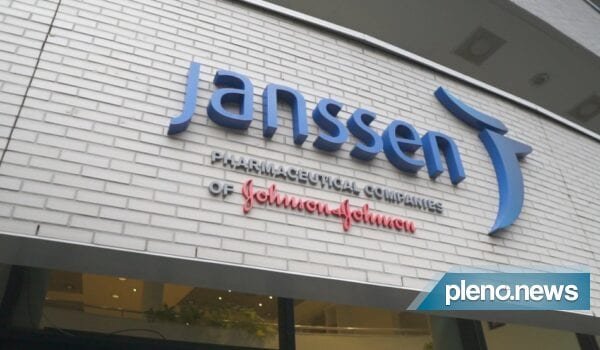 Lote de vacina da Janssen falha em teste de qualidade nos EUA