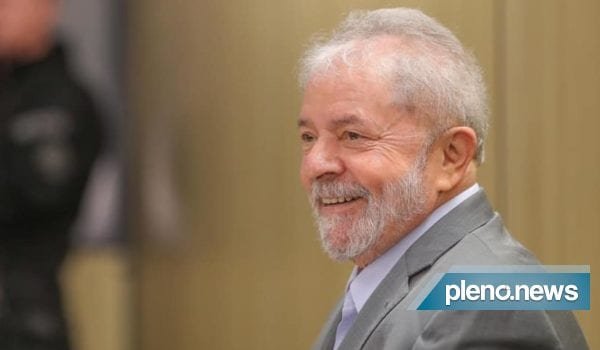 Lula vai ao STF pedir suspeição de Moro em mais processos