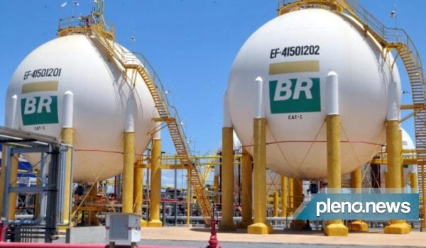 Petrobras anuncia reajuste de 39% no gás natural em maio