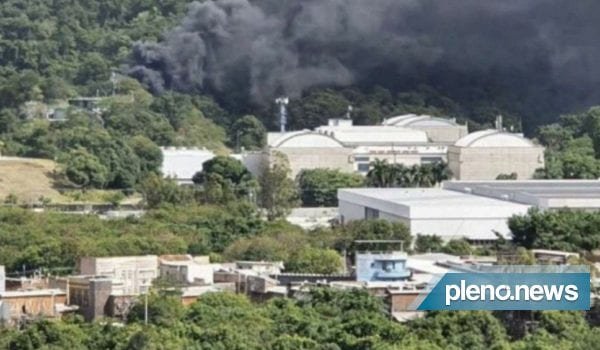 Princípio de incêndio atinge estúdios da Globo, no Rio