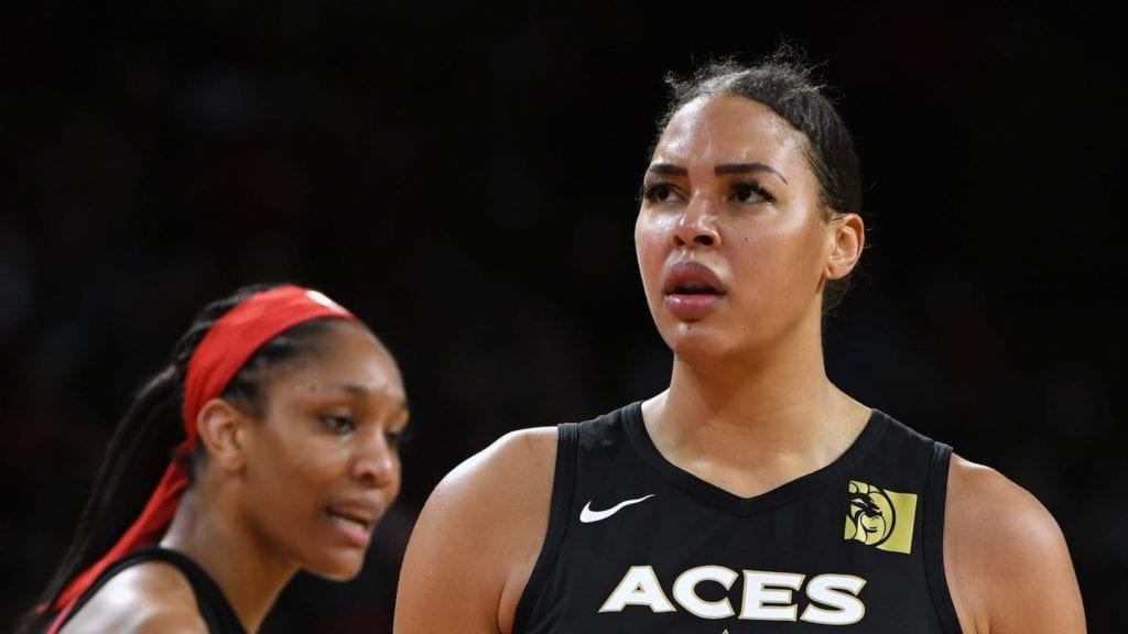 Liz Cambage ameaça boicotar as Olimpíadas, dizendo que a Austrália está 'encobrindo' a equipe nas promoções