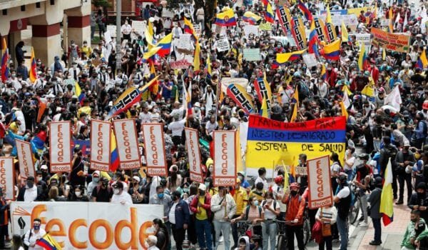 Colômbia tem centenas de desaparecidos após protestos