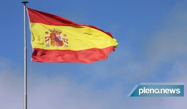 Após quase 14 meses, termina estado de alarme na Espanha