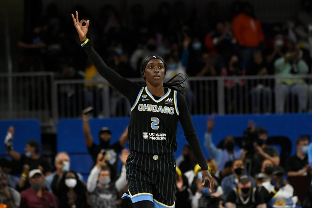 Kahleah Copper 'não é punk' - e ela ajudou a empurrar o céu à beira de um título WNBA