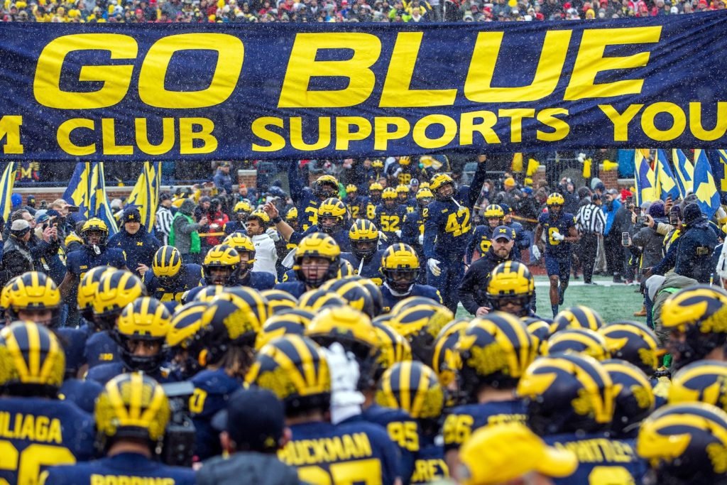 Rankings das eliminatórias do futebol americano universitário: E sobre Michigan?