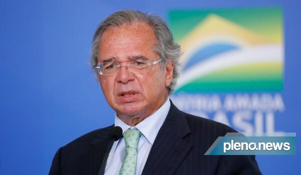 Guedes: “Privatizar a Petrobras não está na lista no 1º governo”