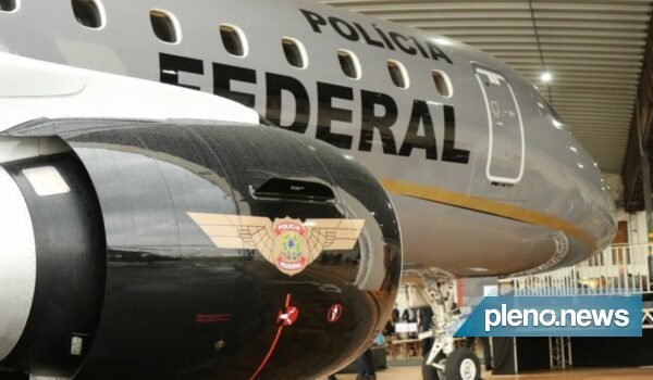 PF recebe jato comercial E175 da Embraer em Brasília