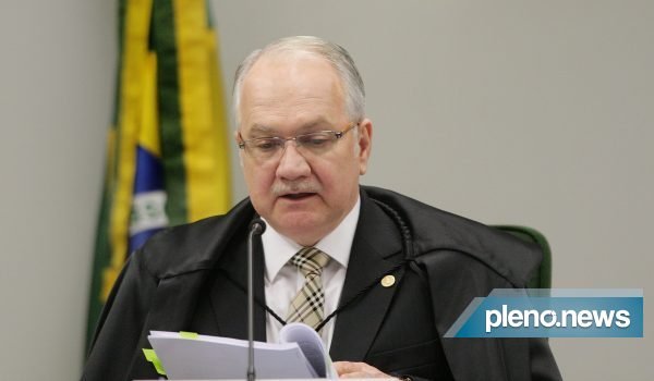 STF: Fachin manda Bolsonaro ‘explicar’ mudanças na Rouanet