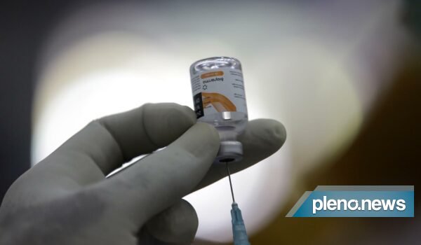 STJ nega suspender o passaporte de vacinação na Paraíba