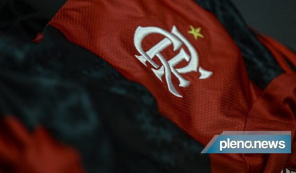 Grupo LGBT aciona Justiça por Flamengo não usar camisa 24 na Copinha