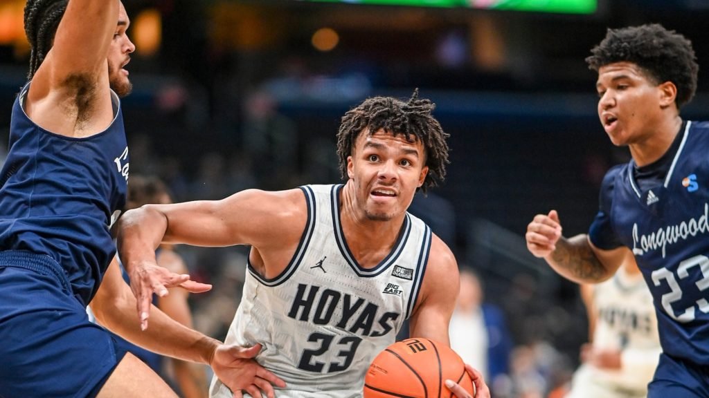 Georgetown derrota Longwood após um início lento