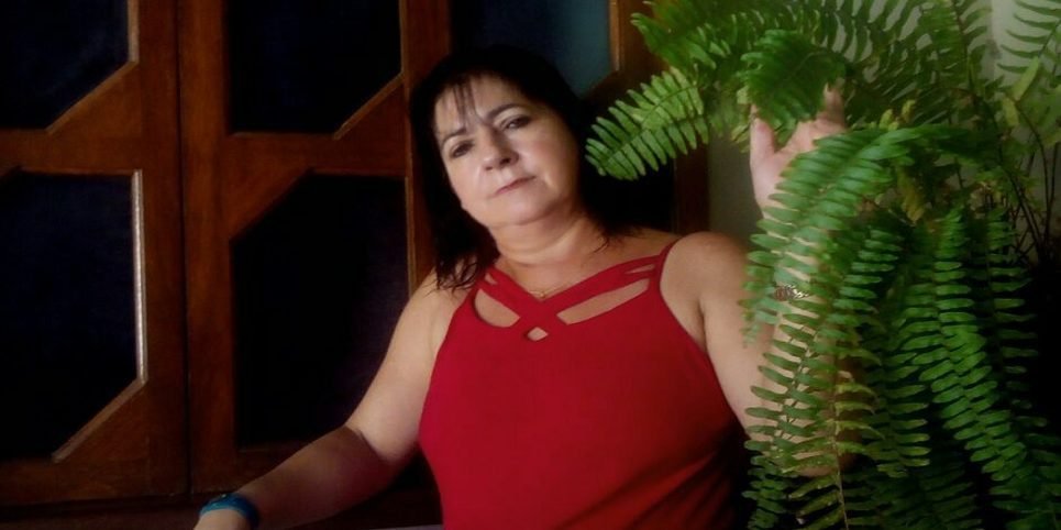 Niterói se despede de Leni, a cabeleireira do corte mais barato de Piúma há mais de 30 anos