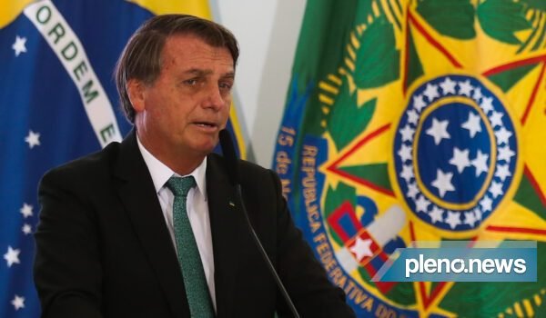 Em nota, Bolsonaro chama carta de chefe da Anvisa de “agressiva”