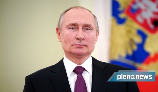 Vladimir Putin terá reunião com o presidente da China