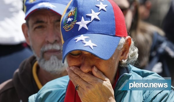 ONG diz que estatal venezuelana viola direitos de funcionários