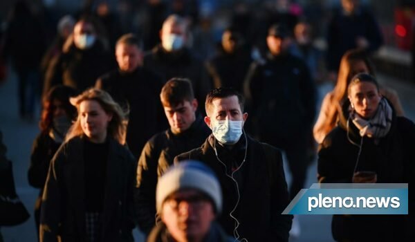 OMS: Após Ômicron, é possível que pandemia acabe na Europa